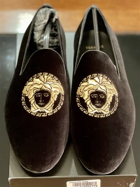 versace medusa velvet slippers replica|VERSACE Medusa Patent Slippers .